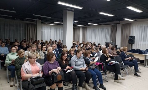 Территориальная избирательная комиссия города Сургута провела  семинар-совещание с председателями участковых комиссий по вопросам подготовки к предстоящим выборам Президента Российской Федерации